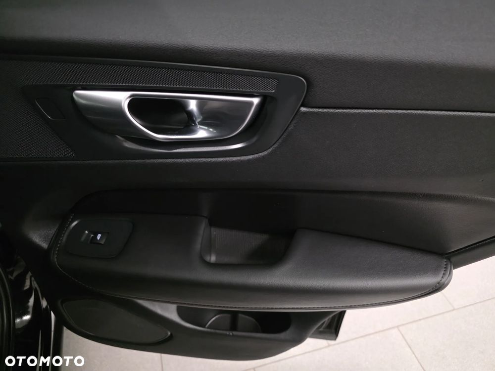 Volvo XC 60 B4 D Geartronic RDesign - 25