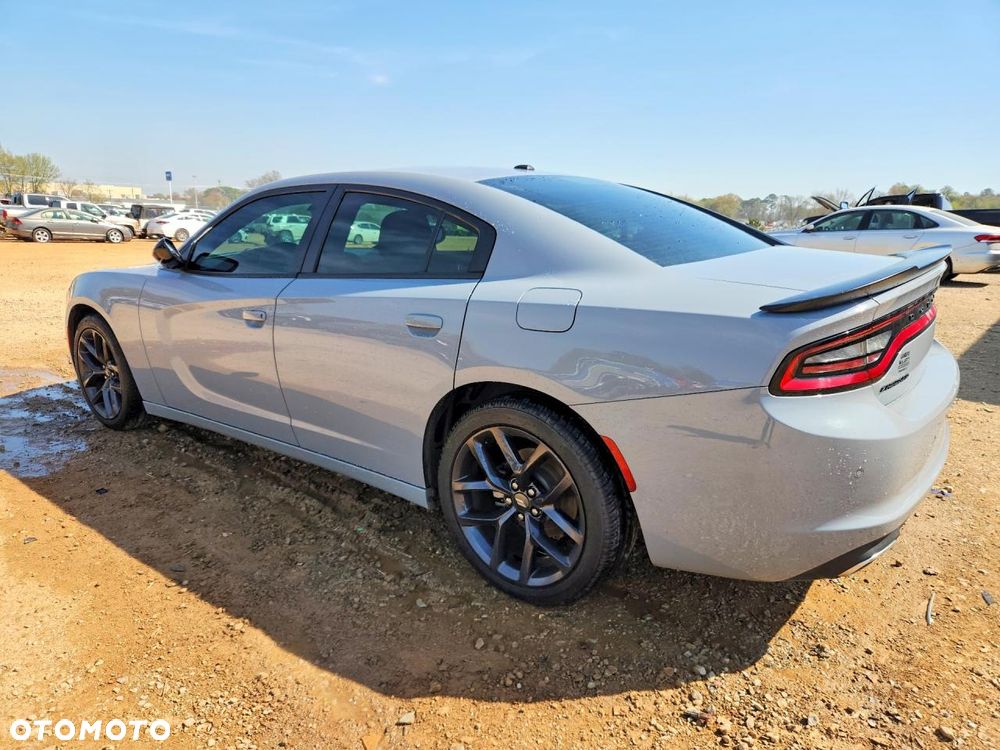 Dodge Charger - 3