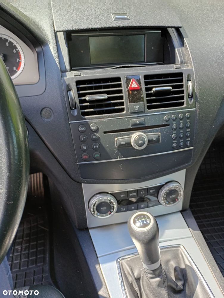 Mercedes-Benz Klasa C 200 Kompressor Classic - 9