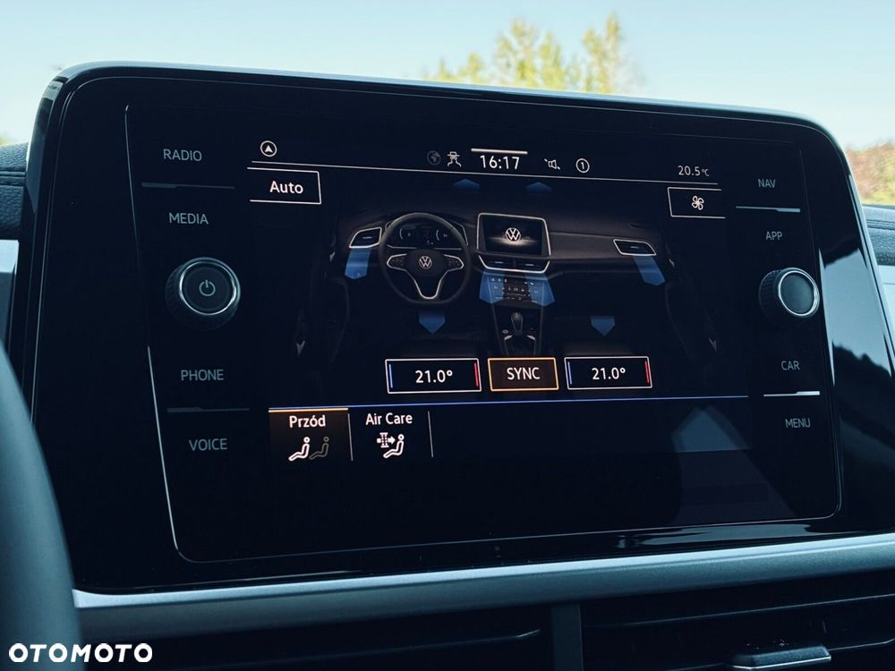 Volkswagen T-Roc - 19