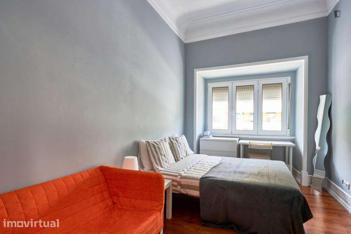 Quarto - localizado em Entrecampos Lisbon - Grande imagem: 2/39