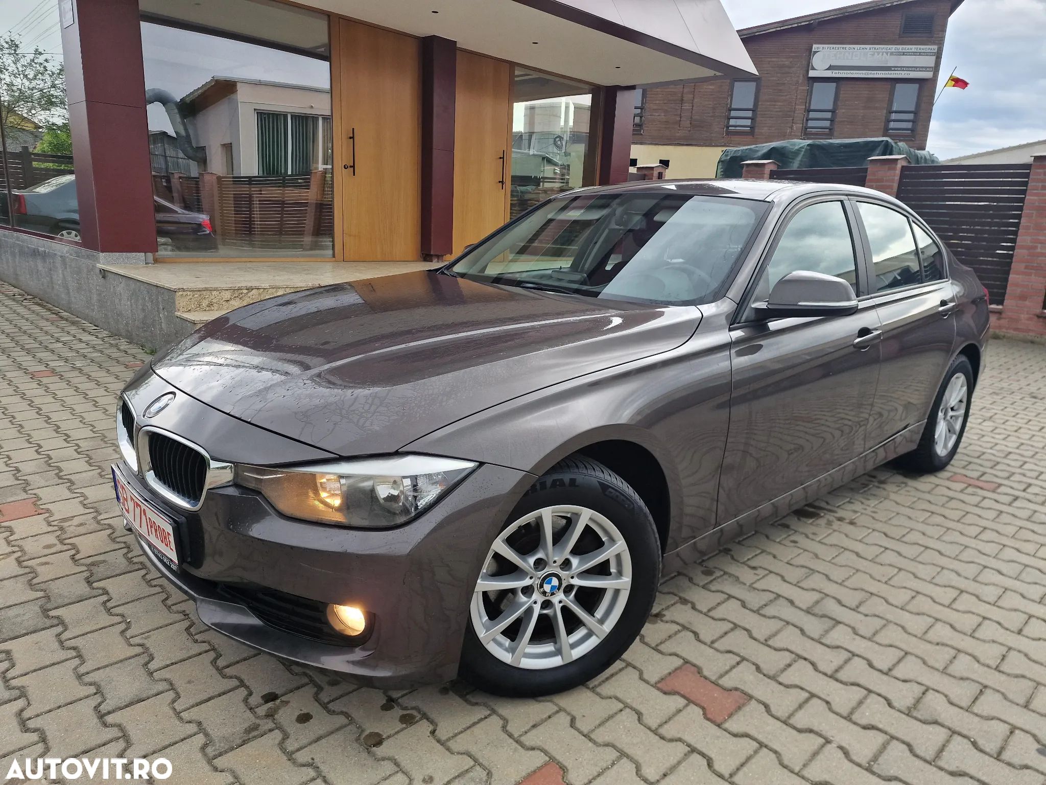 BMW Seria 3 - 1