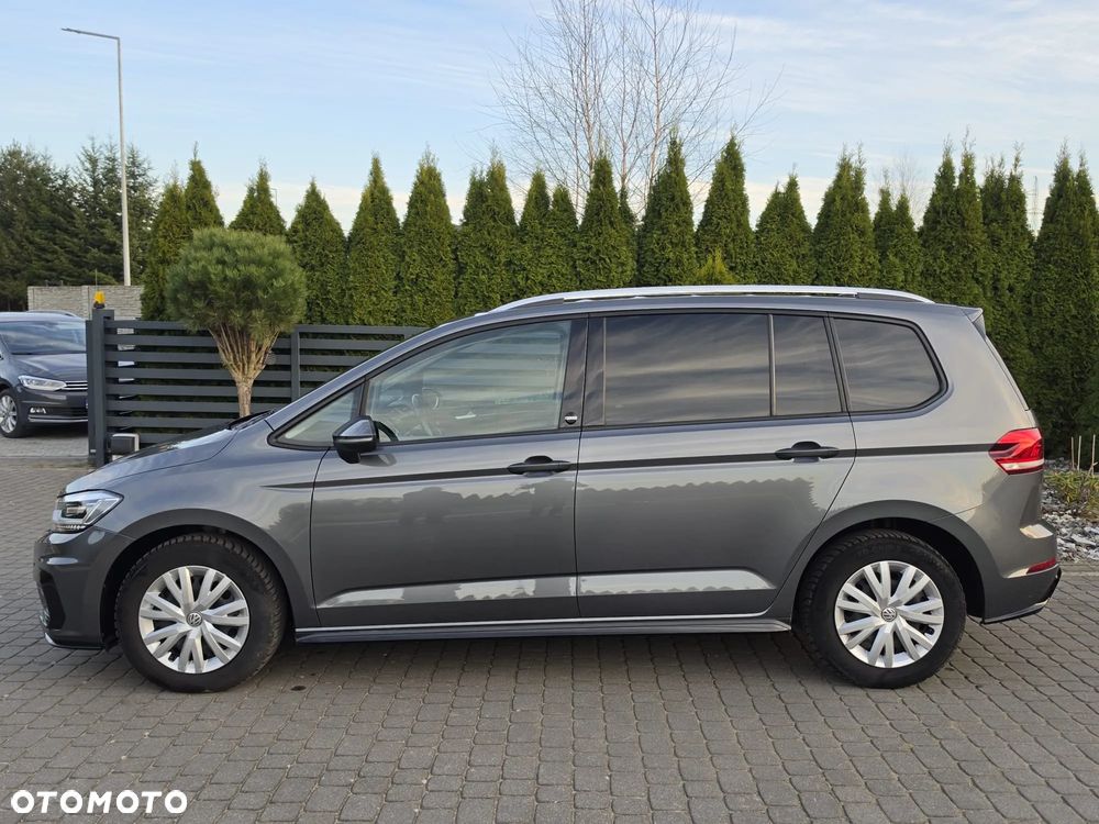 Volkswagen Touran - 9