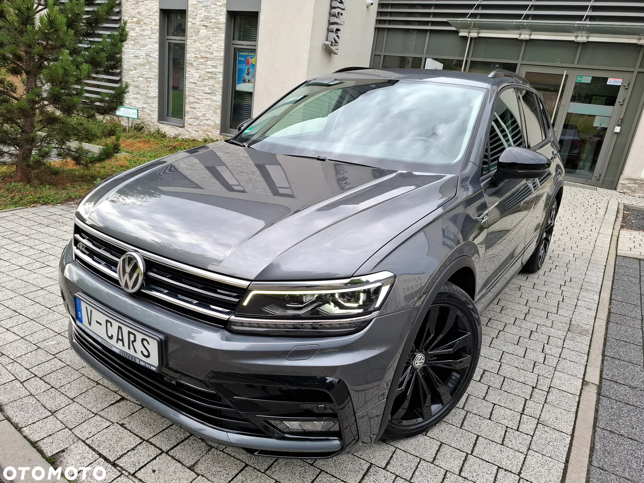 Volkswagen Tiguan 2.0 TDI SCR 4MOTION DSG Highline - 9