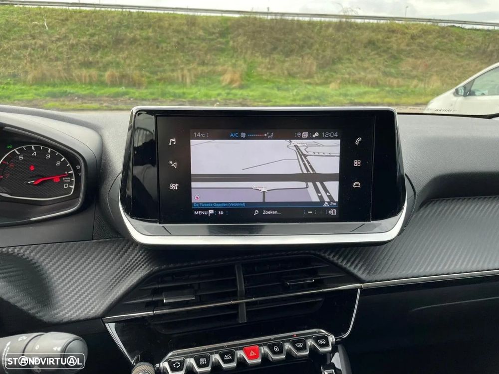 Peugeot 208 1.2 PureTech Active - 11