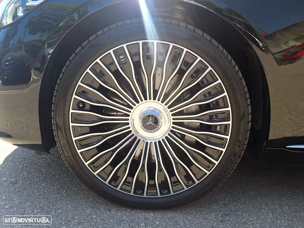 Mercedes-Benz S 680 Maybach 4Matic - 11