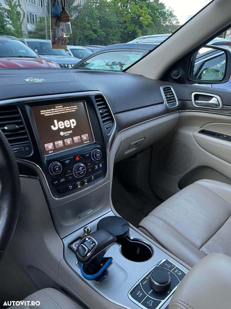 Jeep Grand Cherokee - 4