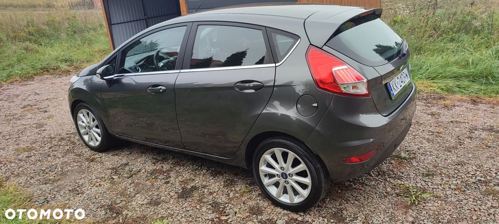Ford Fiesta 1.5 TDCi Titanium - 5