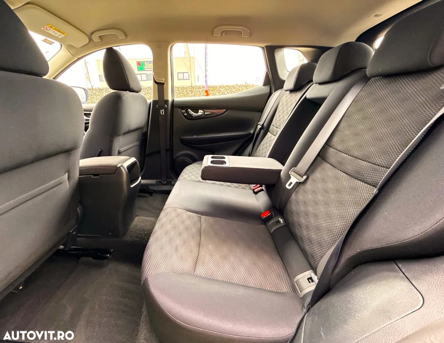 Nissan Qashqai - 22