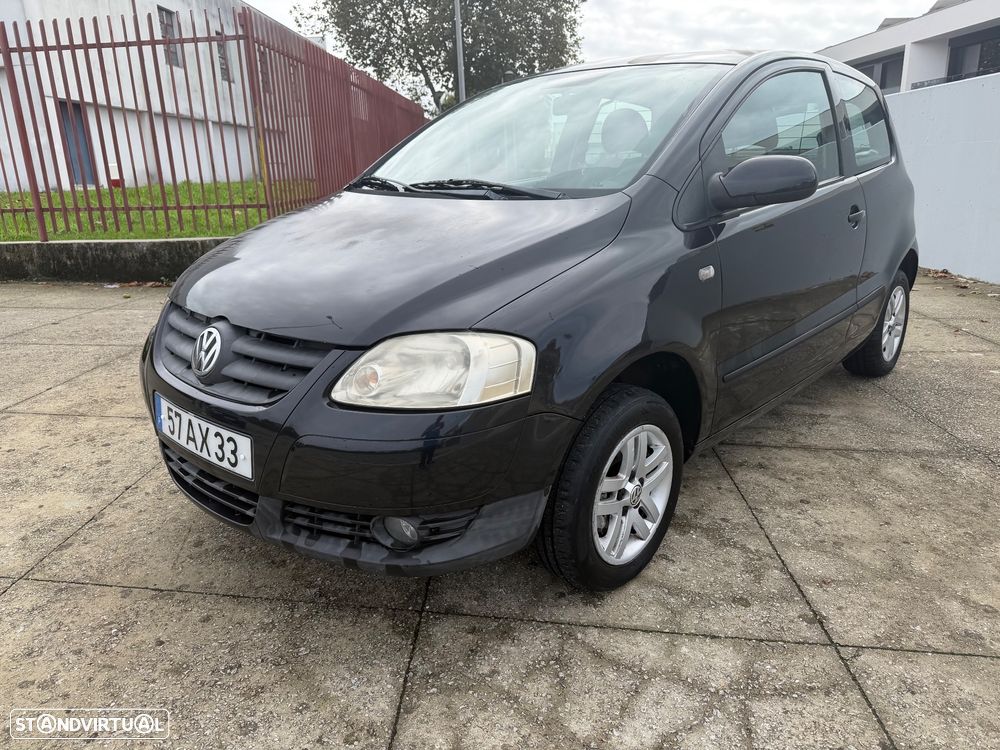 VW Fox 1.4 TDi T.Riscas Pack Elements - 2