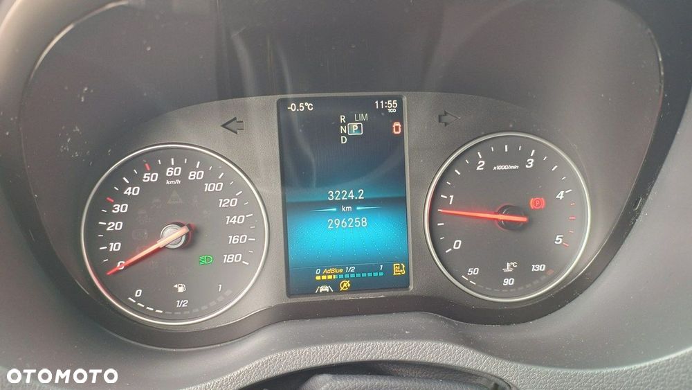 Mercedes Benz Sprinter 519 - 12