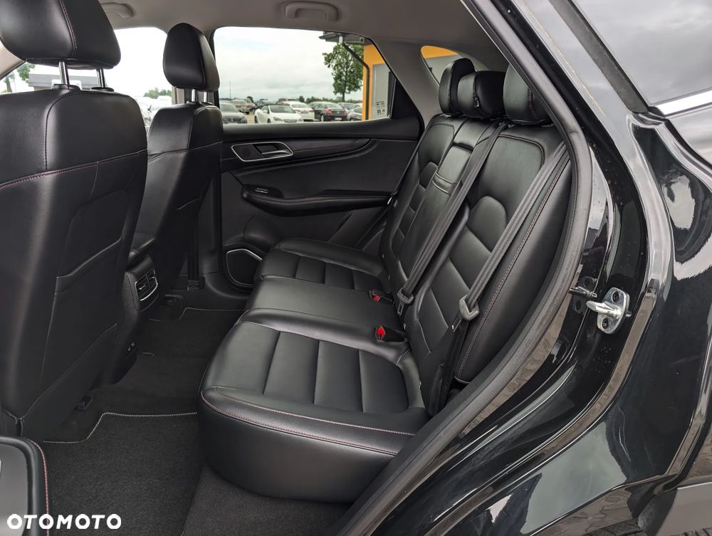 MG HS PHEV 1.5T-GDI Comfort - 37