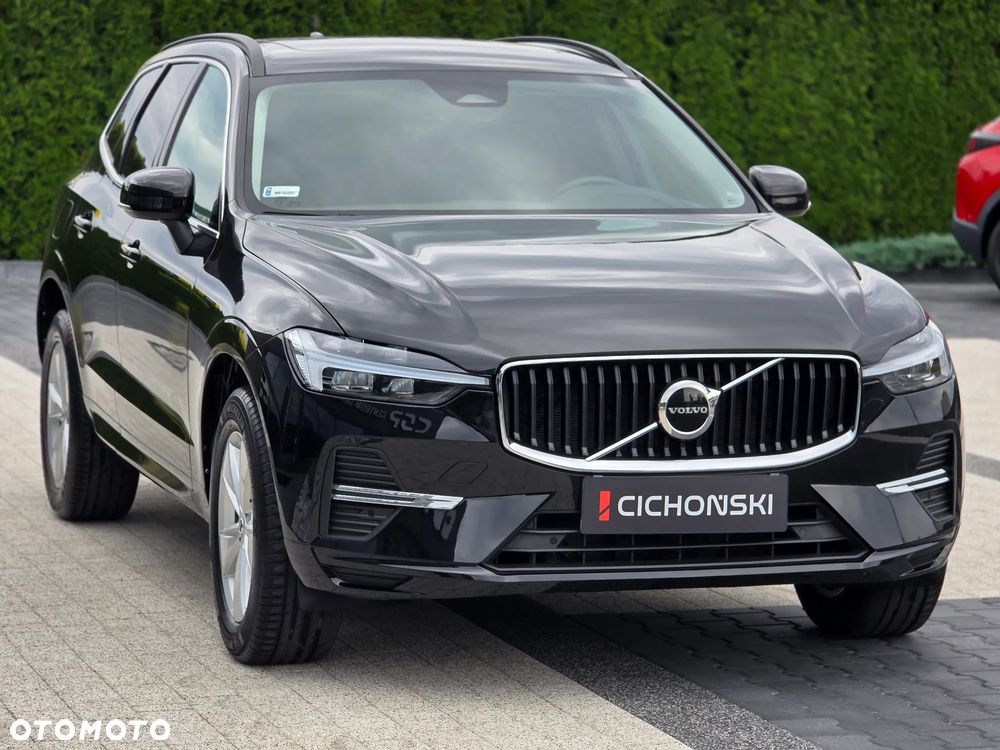 Volvo XC 60 B4 B Momentum Pro - 5