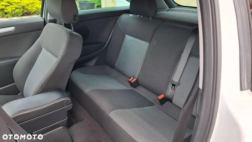 Opel Astra 1.6 Edition 111 Jahre - 18