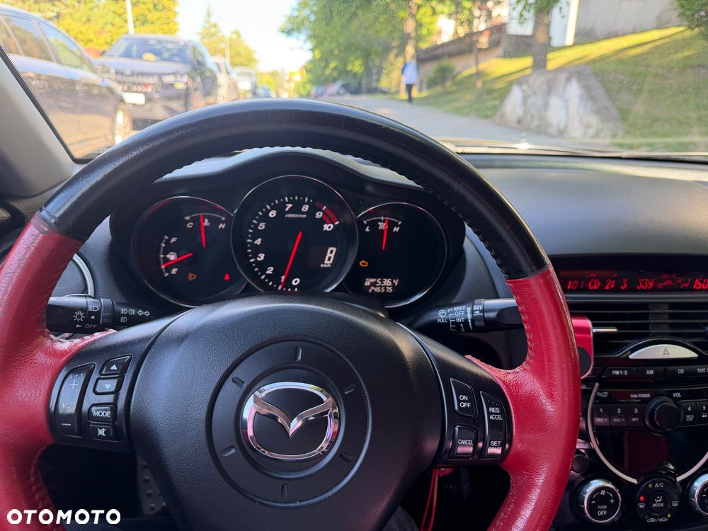 Mazda RX-8 Revolution - 9