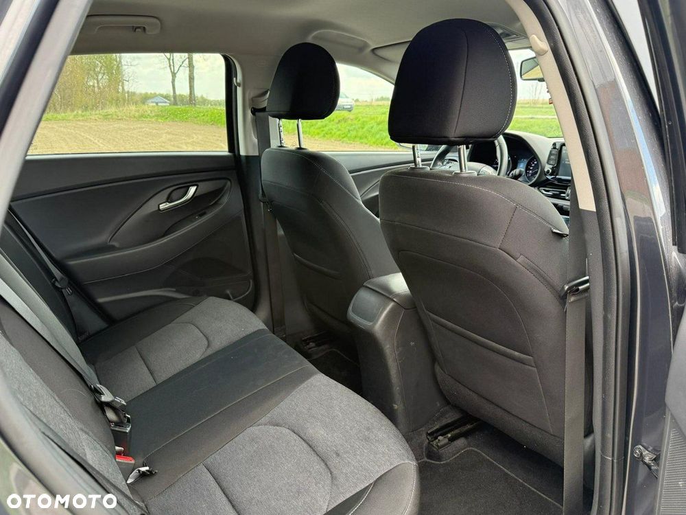 Hyundai i30 1.0 T-GDI Smart - 16