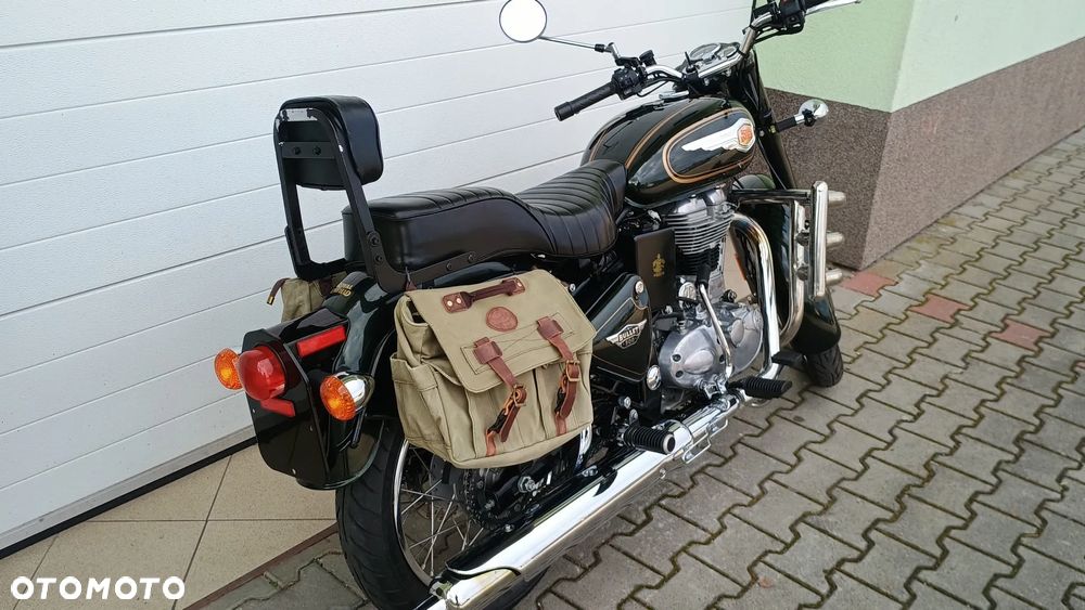 Royal Enfield Bullet - 4