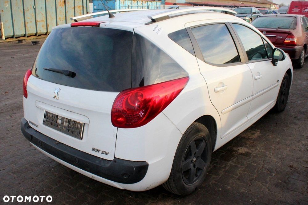 Peugeot 207 2012 1.4VVTi 8FP Kombi (MASKA, ZDERZAK, LAMPA, BŁOTNIK, DRZWI, SZYBA, FOTEL) - 5