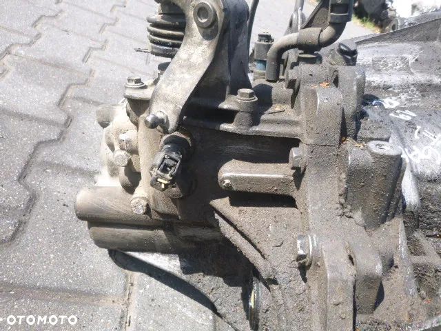 MANUALNA SKRZYNIA BIEGÓW RENAULT MEGANE II 1.9 DCI 8200156391 - 8