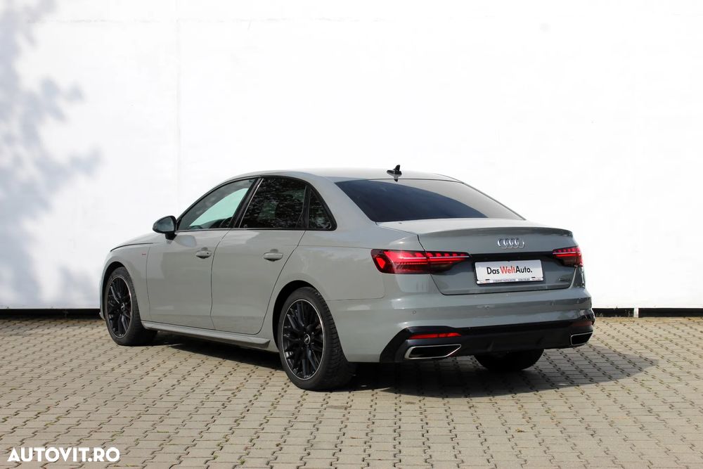 Audi A4 40 TFSI quattro S tronic S line - 4