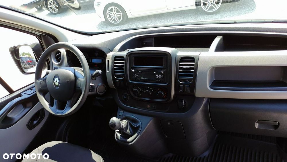 Renault Trafic - 24