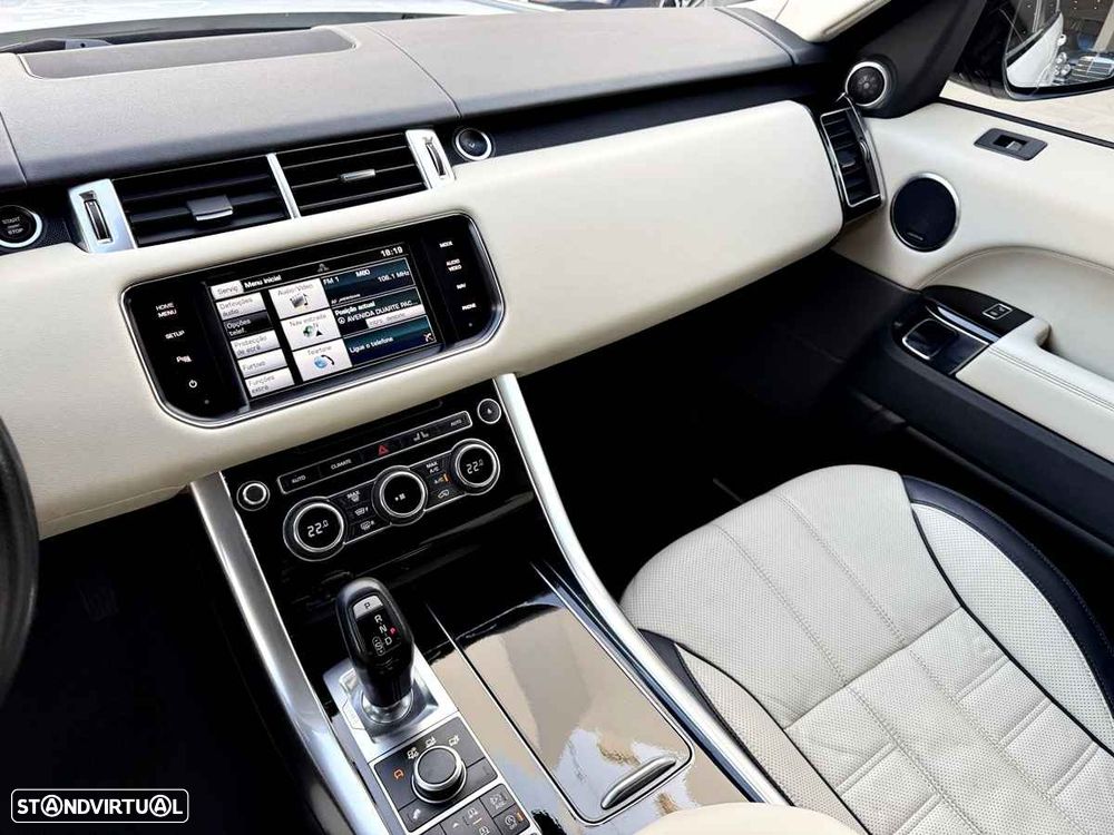 Land Rover Range Rover Sport TDV6 HSE - 16
