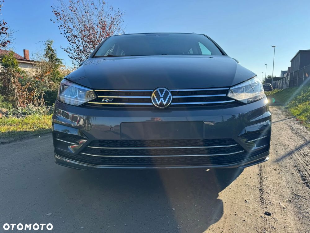 Volkswagen Touran - 18