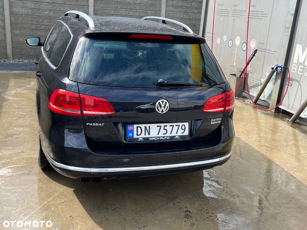 Volkswagen Passat 2.0 TDI BlueMotion Technology Highline - 3