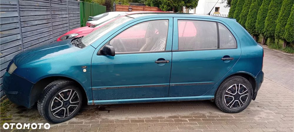 Skoda Fabia - 4