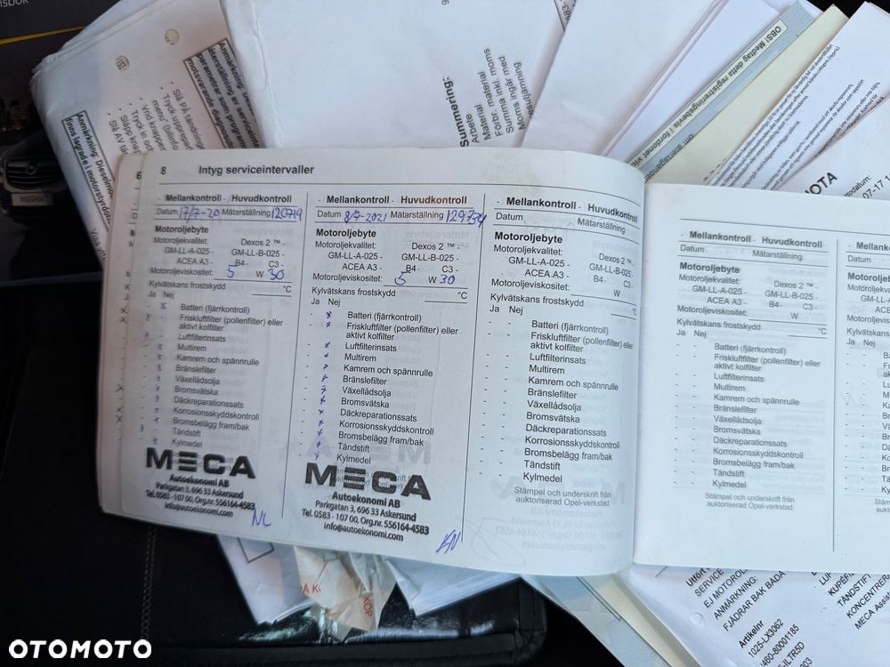 Opel Insignia 2.0 Turbo Sports Tourer ecoFLEXStart/Stop - 27