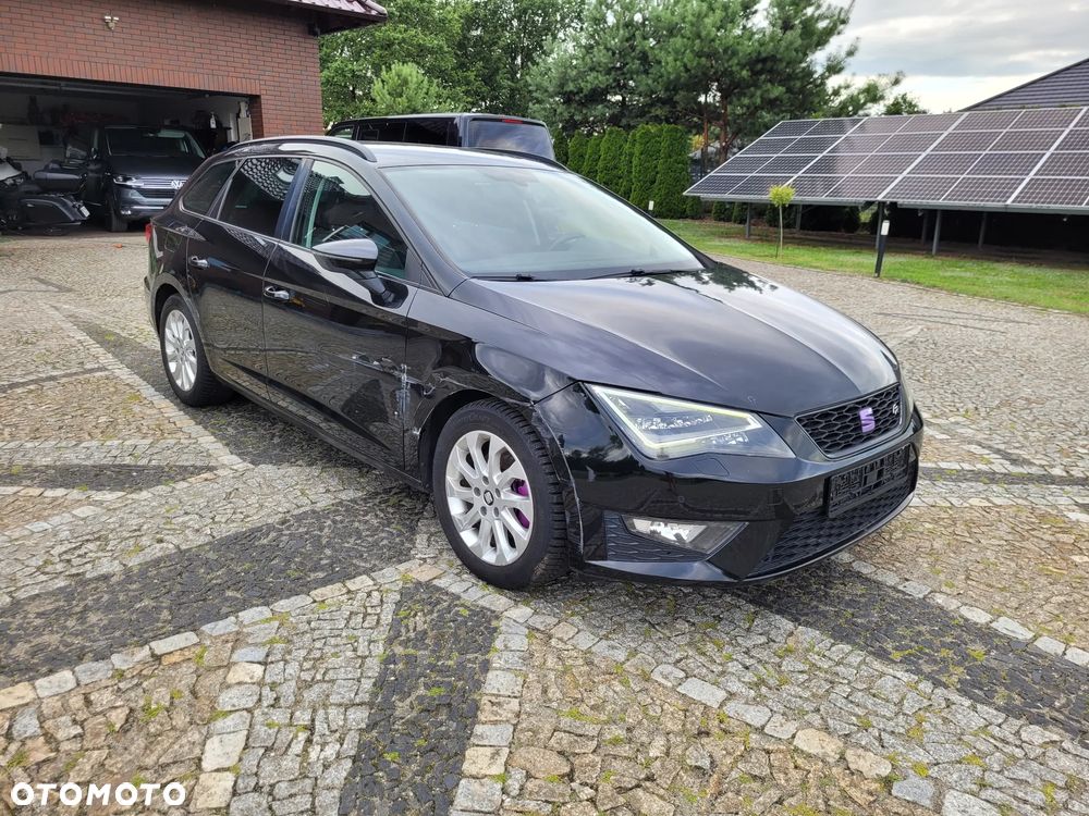 Seat Leon 2.0 TDI DPF FR Black Matt Edition - 3