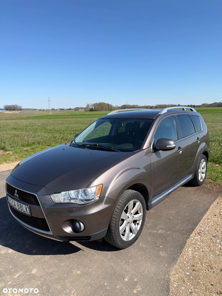 Mitsubishi Outlander 2.0 DID Intense - 2