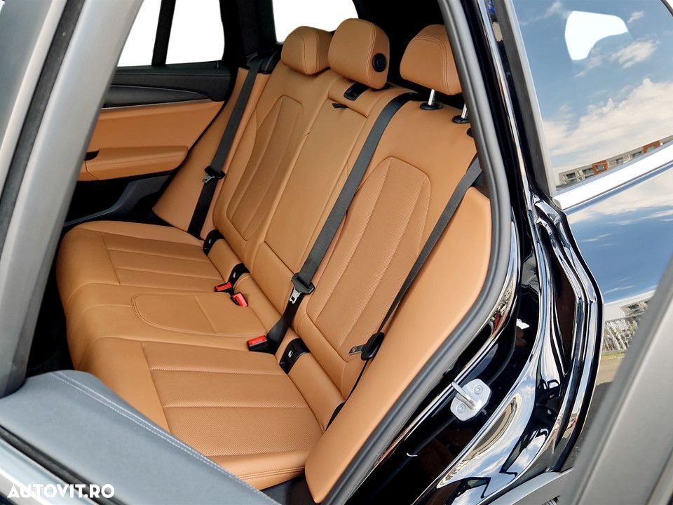 BMW X3 xDrive30i AT MHEV - 16