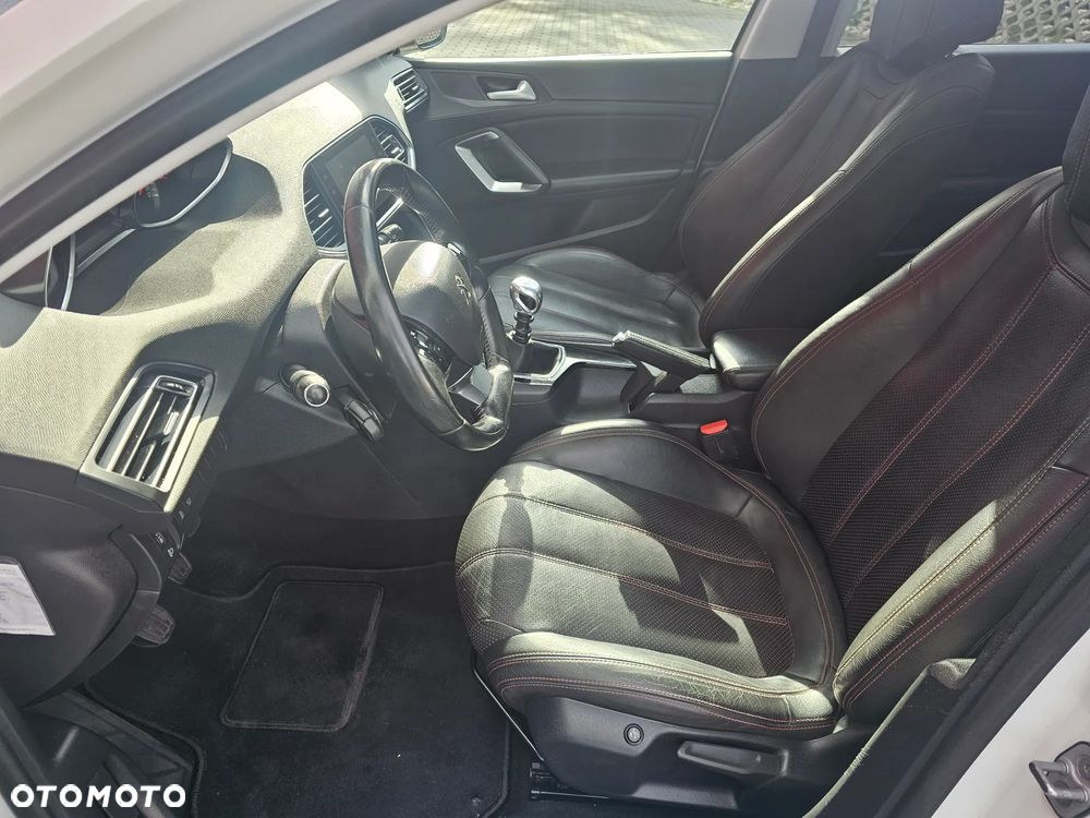 Peugeot 308 SW BlueHDi 120 Stop & Start Style - 6