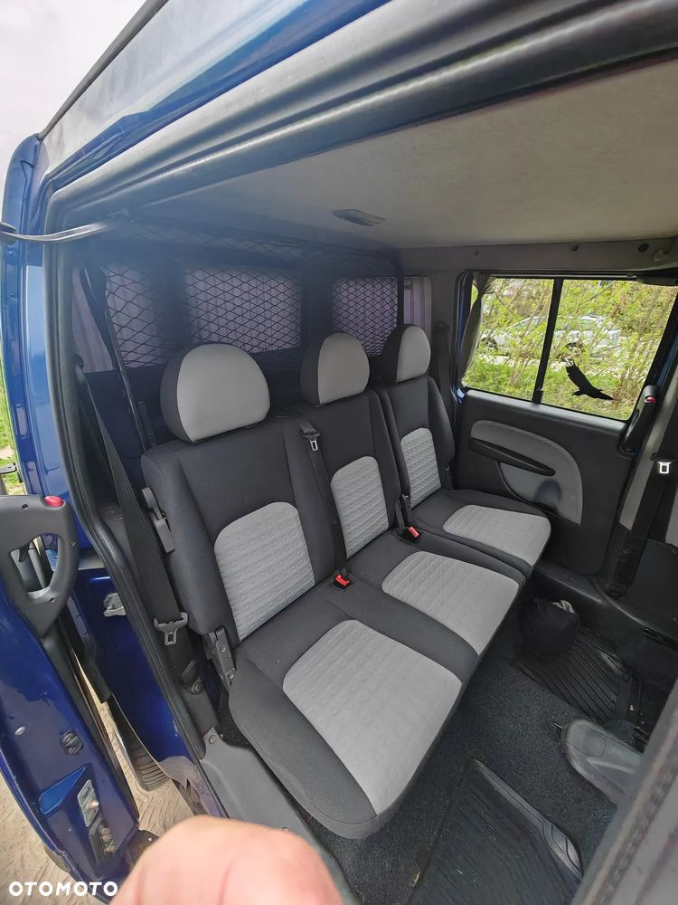 Fiat Doblo 1.9 JTD Dynamic - 19