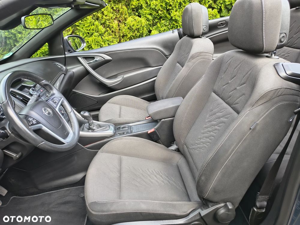 Opel Cascada 1.4 Turbo ecoFLEX Start/Stop Active - 32