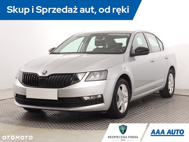 Skoda Octavia - 3