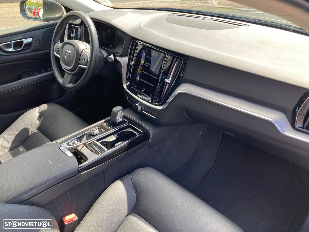 Volvo V60 2.0 T6 AWD TE Inscription Expression - 11