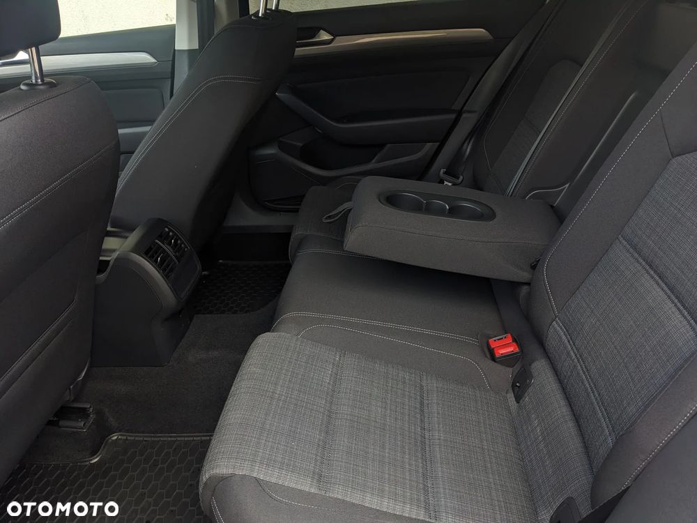 Volkswagen Passat 1.5 TSI EVO Business DSG - 18