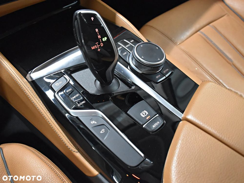 BMW Seria 5 520d mHEV Luxury Line - 18