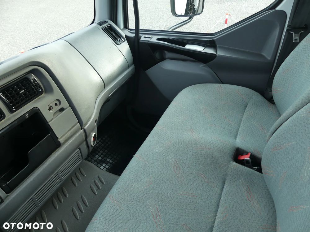 Renault MIDLUM 180  4x4 / WYWROTKA + HDS HIAB SKŁADANY W Z / - 23