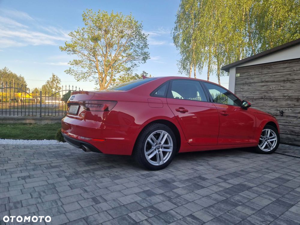 Audi A4 Limousine 2.0 TFSI ultra S tronic - 3