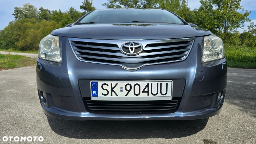 Toyota Avensis 1.8 Sol - 6