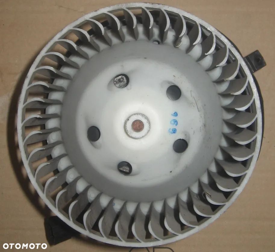 wentylator dmuchawa LAGUNA II  renault - 3