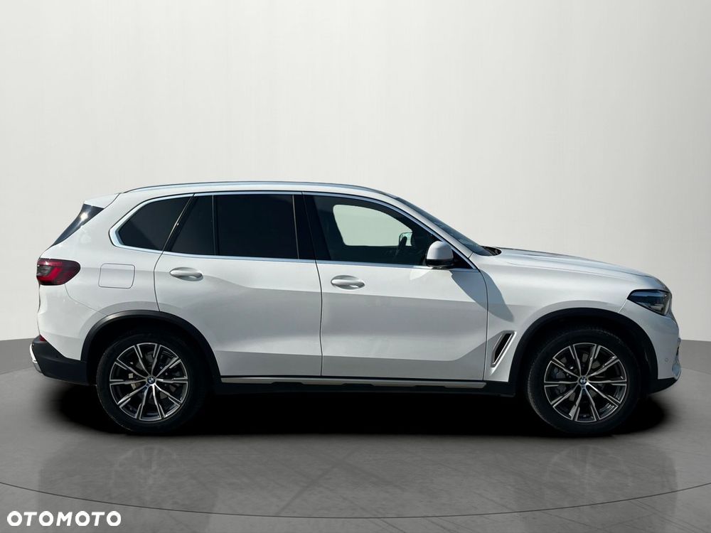 BMW X5 xDrive25d - 11