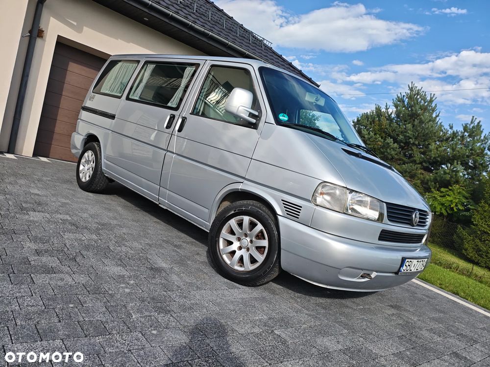 Volkswagen Multivan - 17