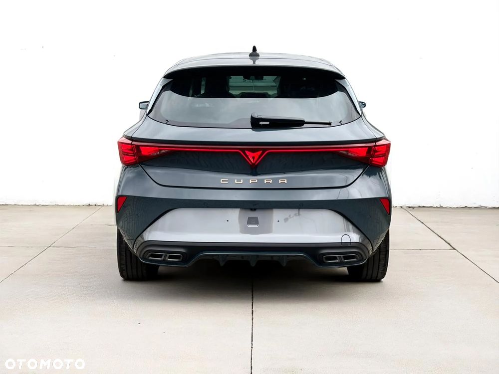 Cupra Leon 1.5 eTSI mHEV DSG - 8