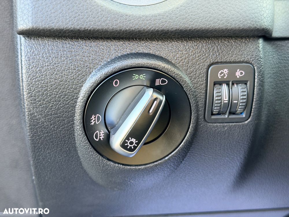 Volkswagen Tiguan 2.0 TDI DPF BlueMotion Technology Trend & Fun - 11