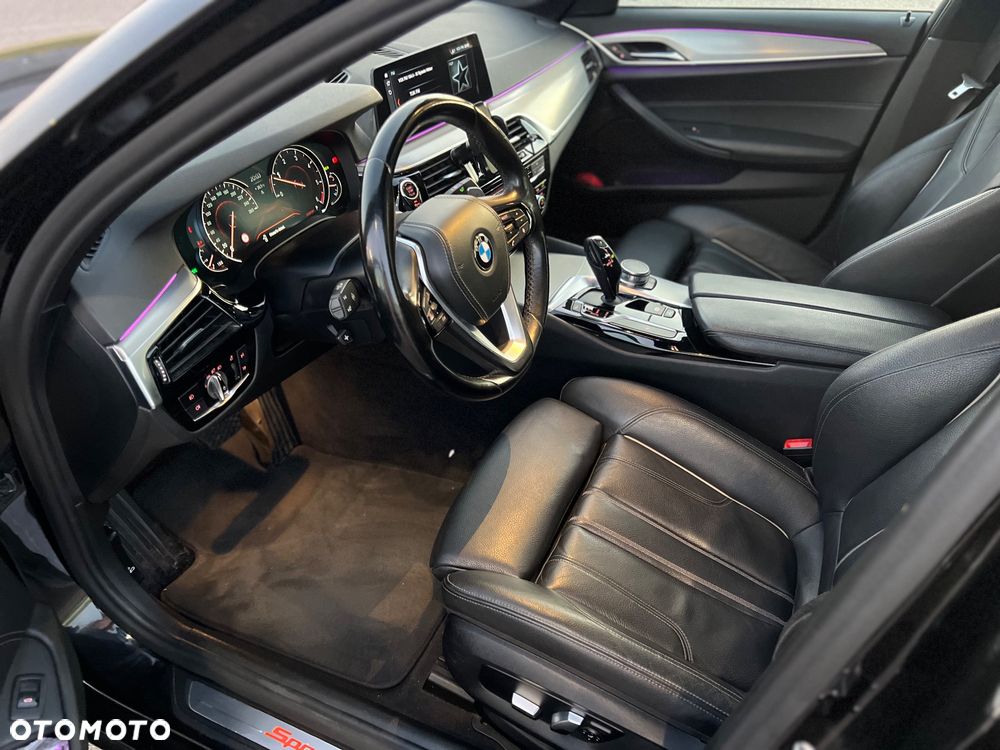 BMW Seria 5 2017 photo 5