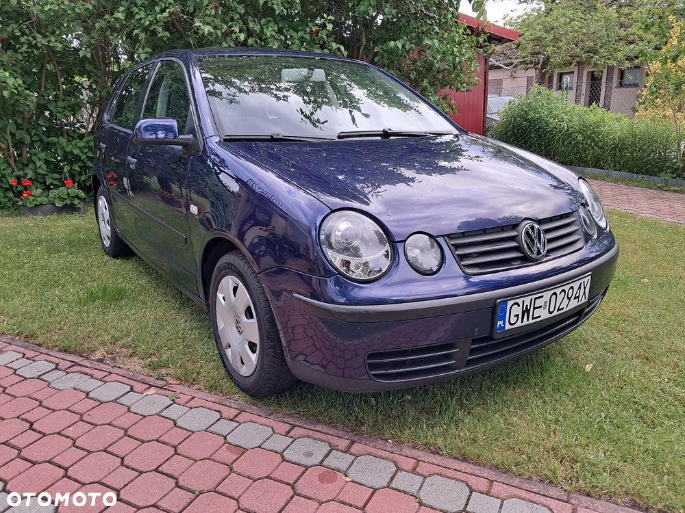 Volkswagen Polo 1.4 16V Comfortline - 1